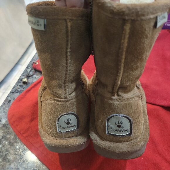 TODDLER~ BEARPAW BOOTS~SHEEPSKIN FOOTBED & SUEDE OUTSIDE~ SO CUTE! SIZE  9 - Picture 13 of 14